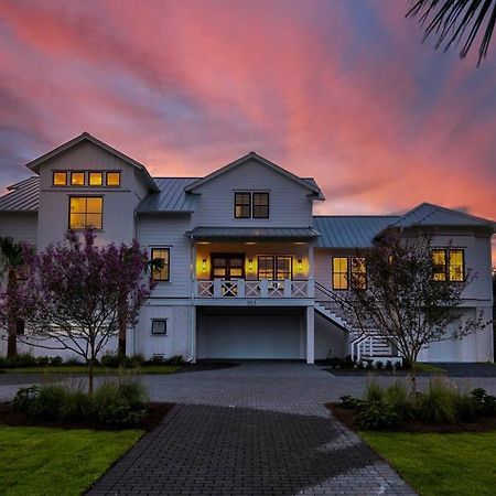 جزيرة النخيل New Waterfront Home With Deep Water Dock المظهر الخارجي الصورة