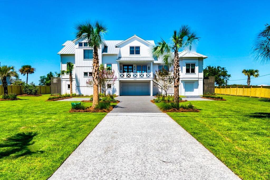 جزيرة النخيل New Waterfront Home With Deep Water Dock المظهر الخارجي الصورة