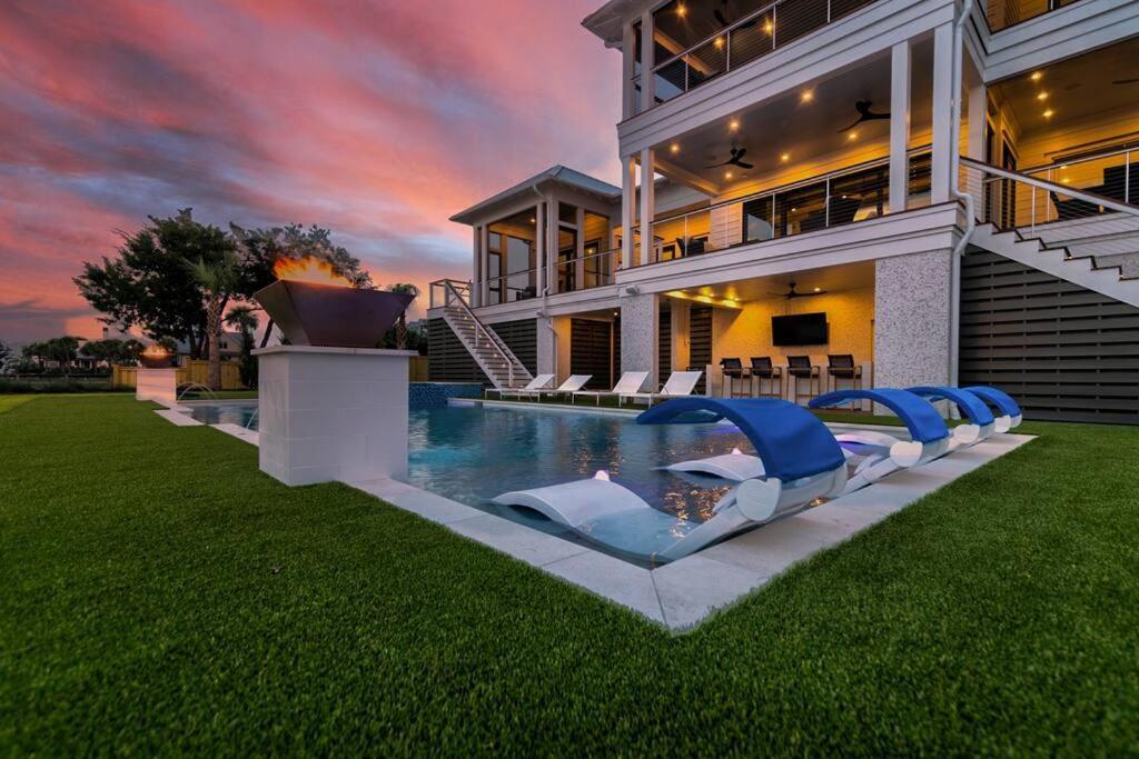 جزيرة النخيل New Waterfront Home With Deep Water Dock المظهر الخارجي الصورة