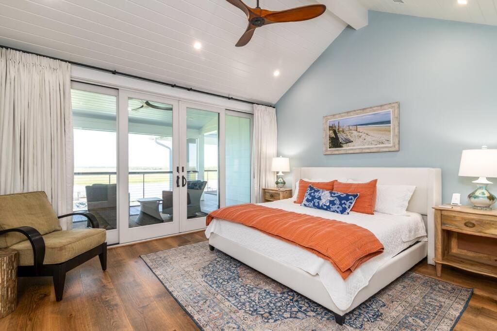جزيرة النخيل New Waterfront Home With Deep Water Dock المظهر الخارجي الصورة