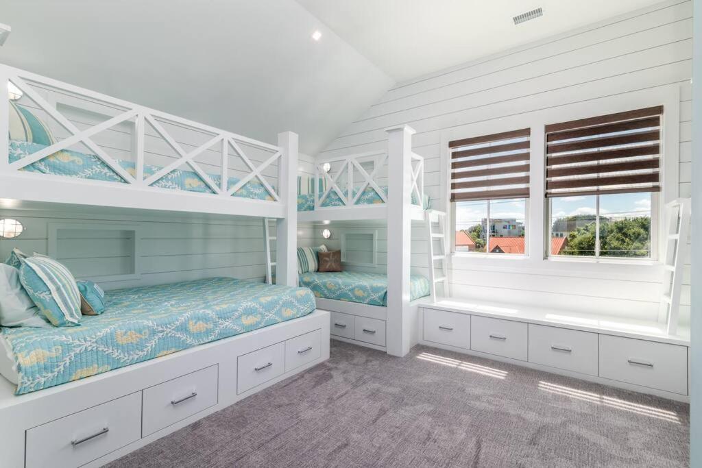 جزيرة النخيل New Waterfront Home With Deep Water Dock المظهر الخارجي الصورة